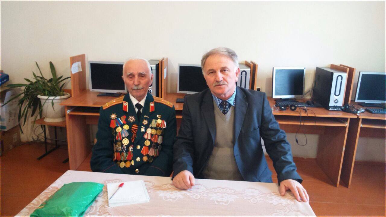 12 школы города Махачкала состоялась встреча школьников с ветераном Великой Отечественной Войны.